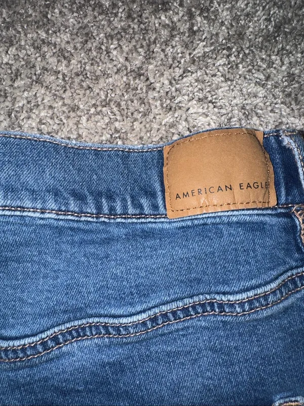 American Eagle Outfitters Dark Blue High-Rise Denim Shorts - Image 3