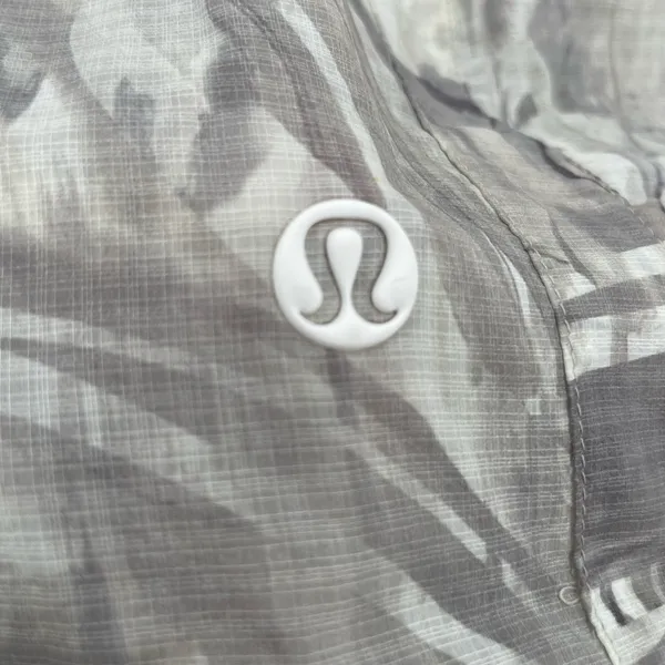 Lululemon Gray Breezy Pant Lightweight Woven Snap Leg Super Hi Rise Size S NEW - Image 5