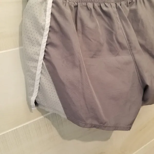 {M} Nike Dri Fit Gray Running Shorts Women's - Image 5