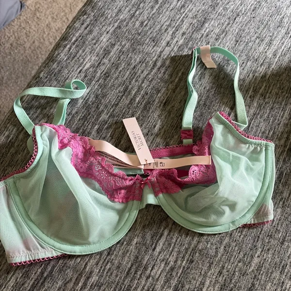 PINK Victoria's Secret bra - Image 6