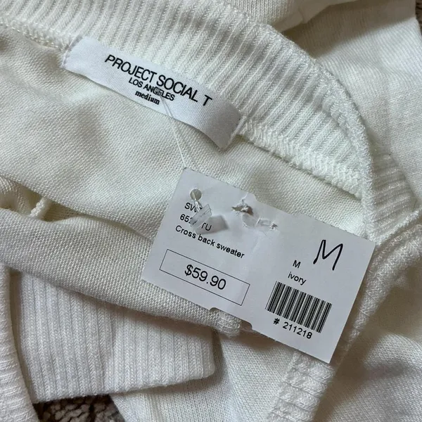 NWT PROJECT‎ SOCIAL T Ivory Cross Back Sweater Loose Fit Dolman Sleeve Women M - Image 3