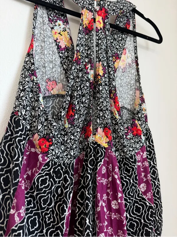Free People Black and Purple Floral Patchwork V-Neck Tank - Image 4