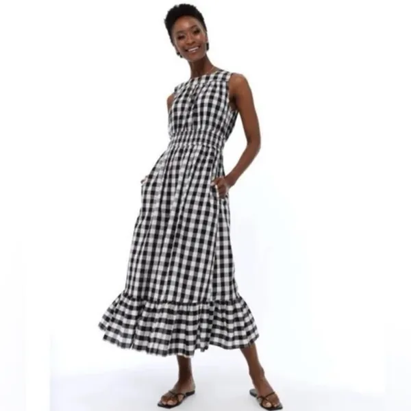 A New Day Women’s Gingham Sleeveless Smocked Waist Dress size small like new - Image 3