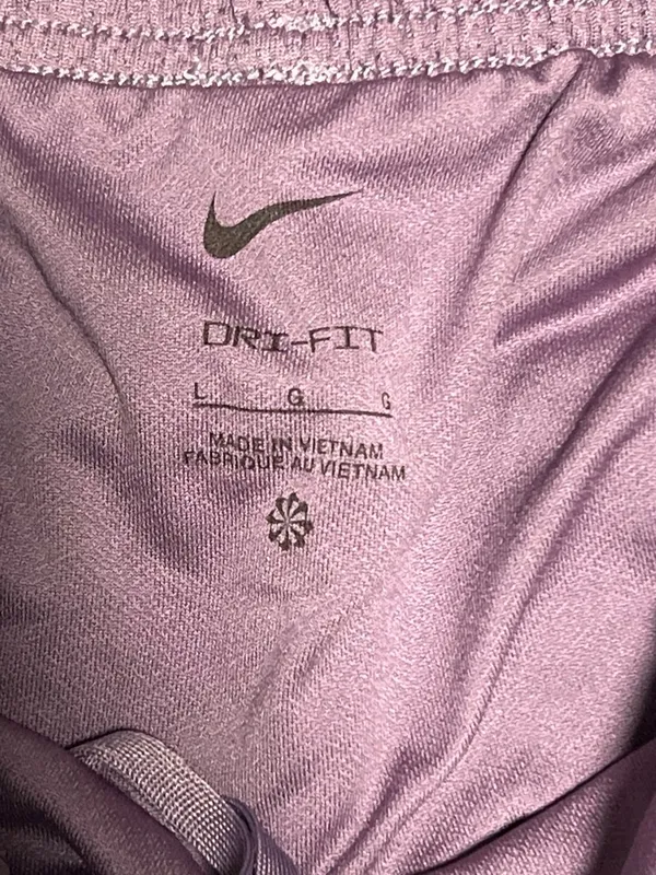 #17 NWOT Nike Women’s Purple Athletic Running Shorts Size L - Image 5