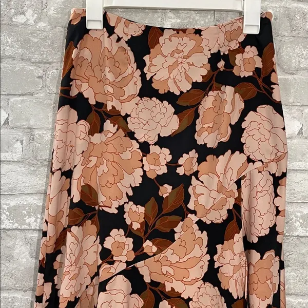 Who What Wear A-Line Skirt - Black and Pink Floral - Image 3