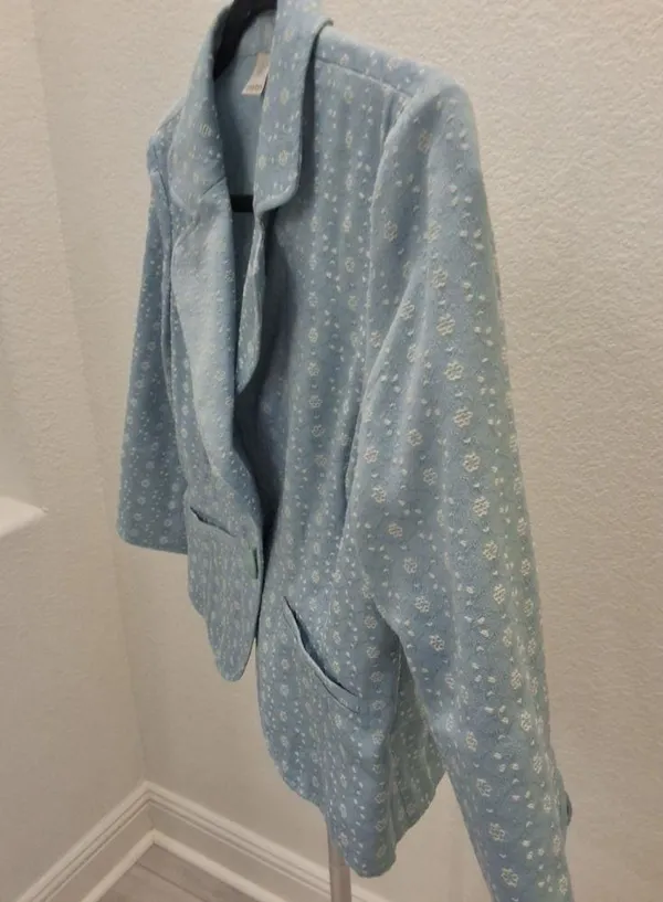 Caslon Blazer Light Blue and White Size M Floral Pattern Single Button Closure - Image 9