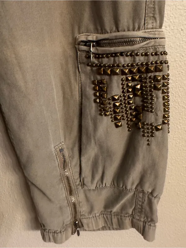 BABAKUL‎ Embellished Cargo Capri Y2K Green Size XS - Image 2