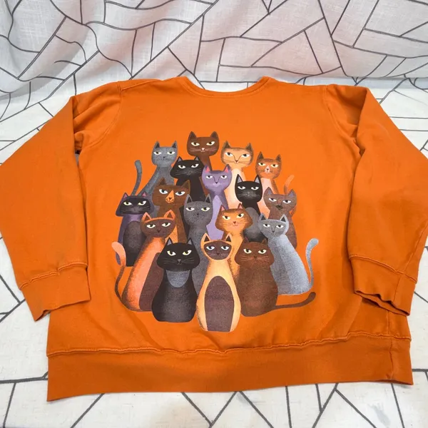Amadora Sport Sweatshirt Med Orange Halloween Cat Graphic‎ Fleece Crewneck - Image 3
