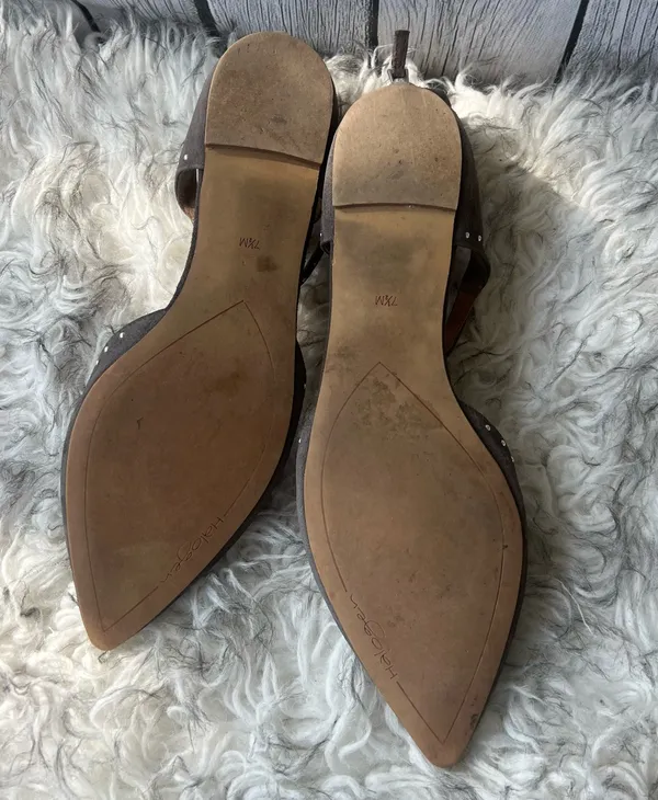 🤎 Halogen Studded Suede Heels - Size 7.5 Elegant and edgy! These pointed-toe heels by Halogen feature a soft suede finish and silver stud detailing for a chic, modern look. ✨ Size 7.5 – true to size ✨ Rich taupe/brown suede ✨ Adjustable ankle strap with silver buckle ✨ Studded detail around toe and straps ✨ Gently worn – great condition Perfect for date night, office outfits, or elevated everyday looks! - Image 6