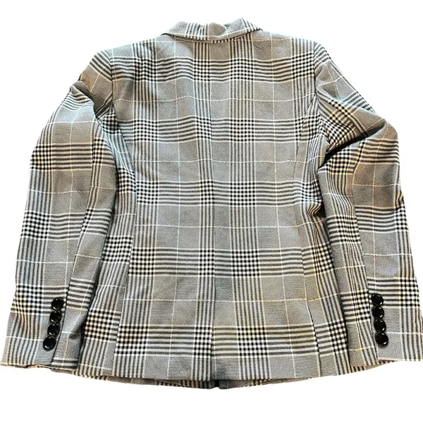 Evereve Black and White Plaid Blazer - Image 4