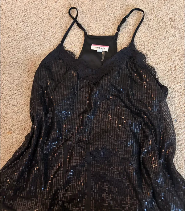Black sequin thrifted top - Image 3