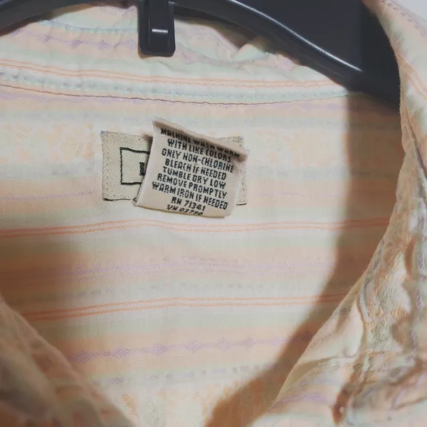 L.L Bean Pastel Color Button Down Long Sleeve Medium - Image 5