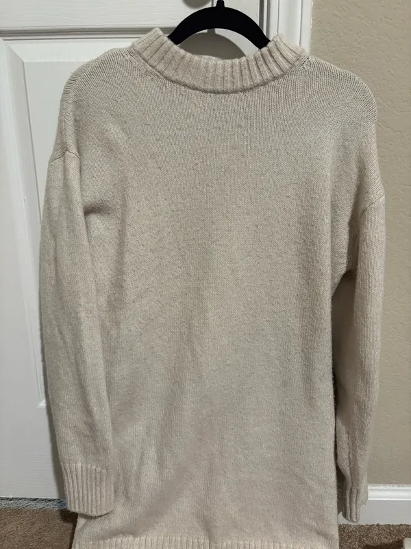 Long sleeve sweater dress - Image 2