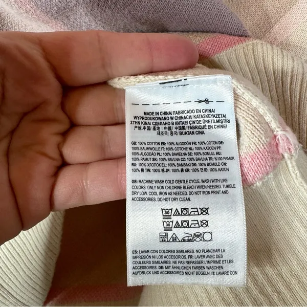 Vans Women’s Plaid‎ V-Neck Oversized Sweater Size Medium - Image 5