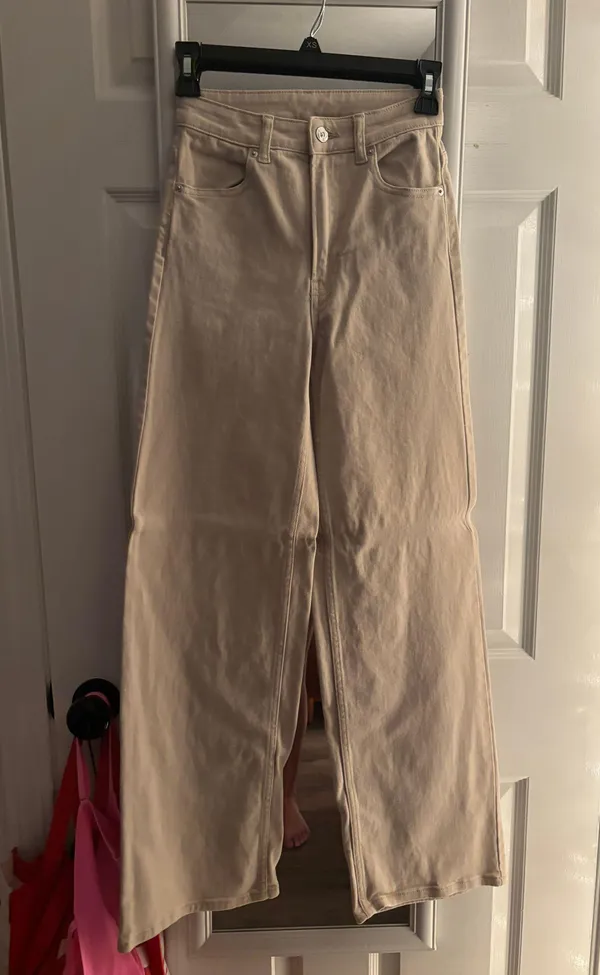 Divided High Waisted Jeans - Image 2