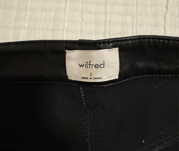 Wilfred Aritzia Leather Pants Melina Vegan High-Waisted Black - Image 3