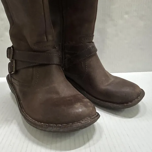 UGG Riding Boots Womens 6 Brown Leather Knee High Shearling Lined‎ Zip Buckle - Image 2