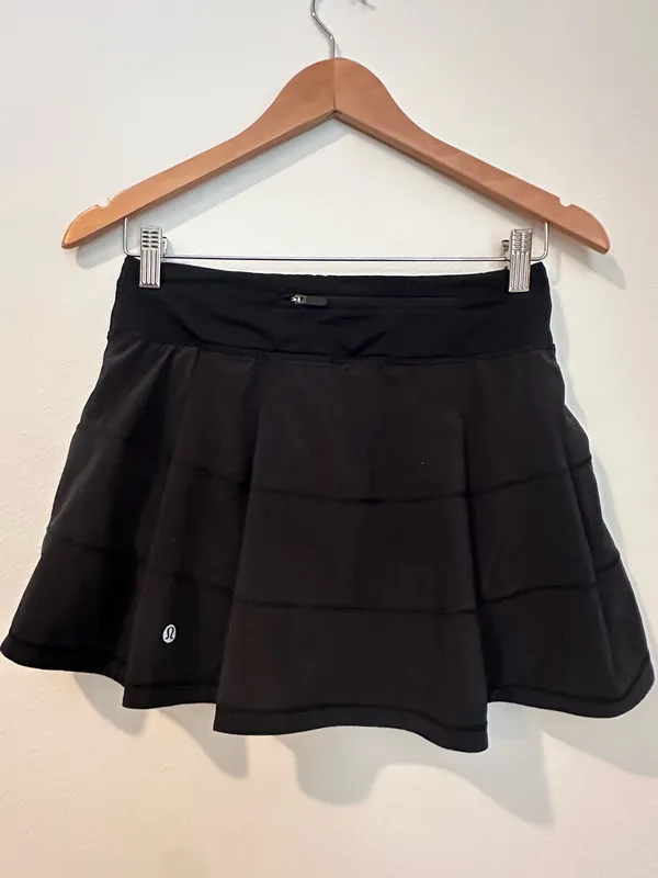 Lululemon skirt - Image 2