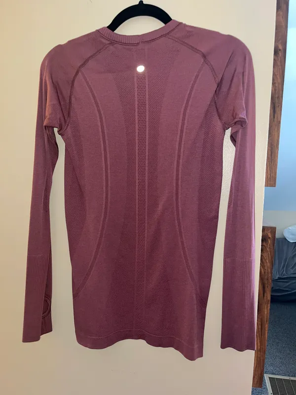 Swiftly Tech Long Sleeve - Image 3