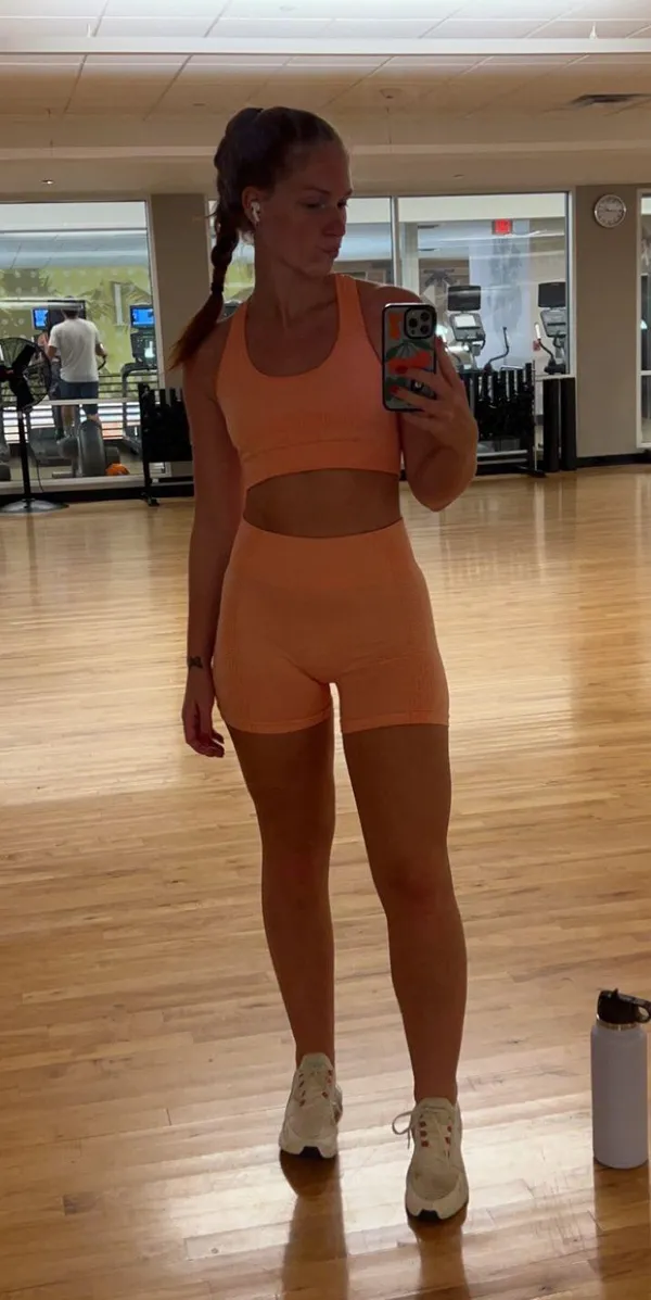 Amazon Workout Set - Image 4
