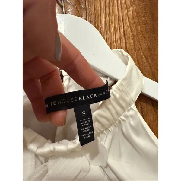 White House Black Market white pedal neck halter top size small - Image 3