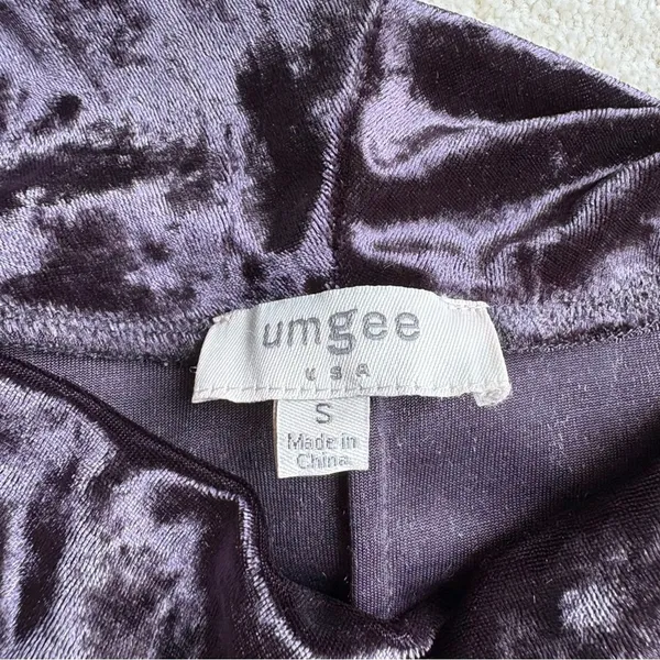 Umgee Shimmering Purple Velvet Top - Image 2