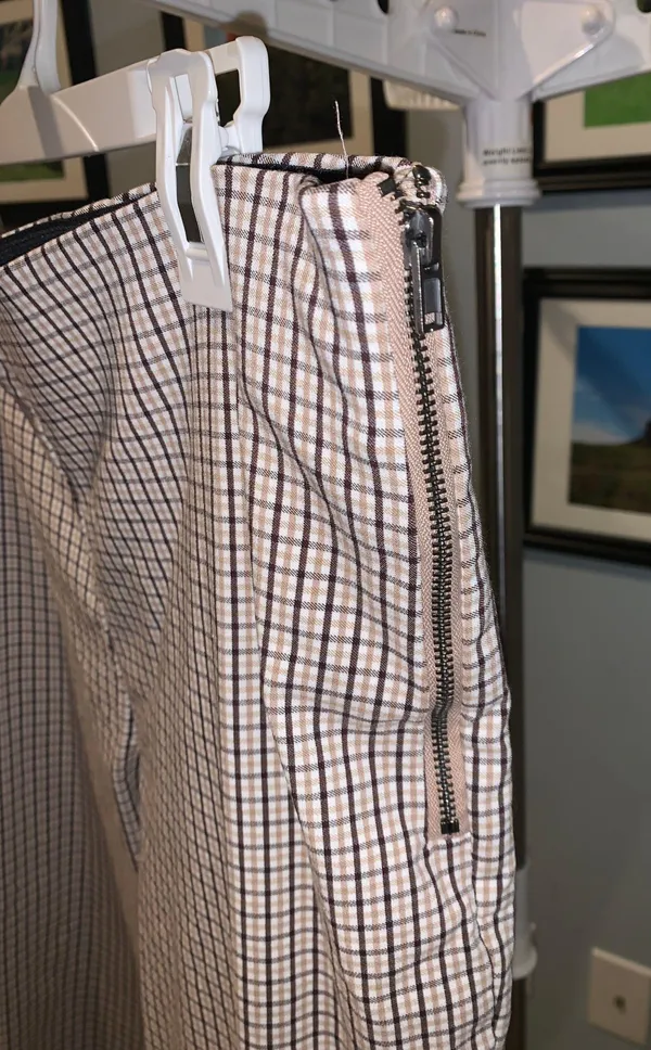 A New Day Capris Dress Pants - Image 3
