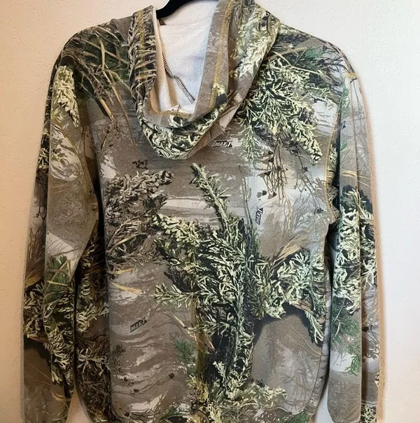 Realtree hoodie - Image 2