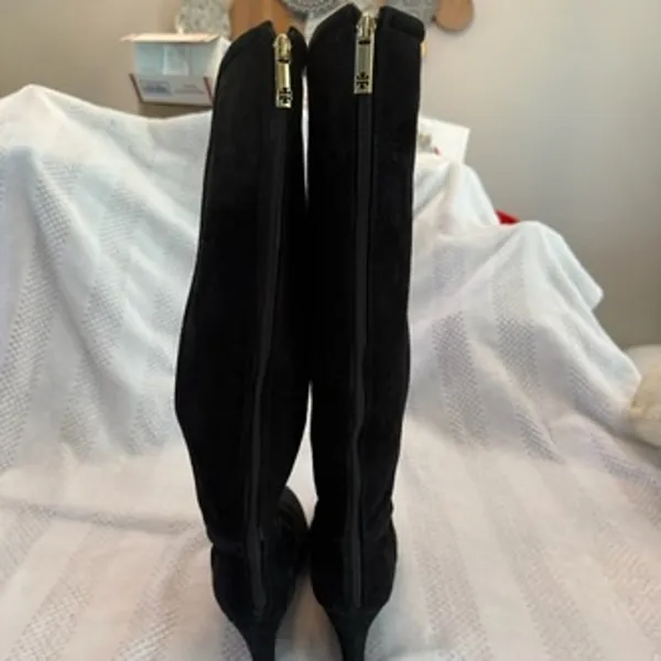 tory burch wedge heel suede knee high boots size 8 - Image 4