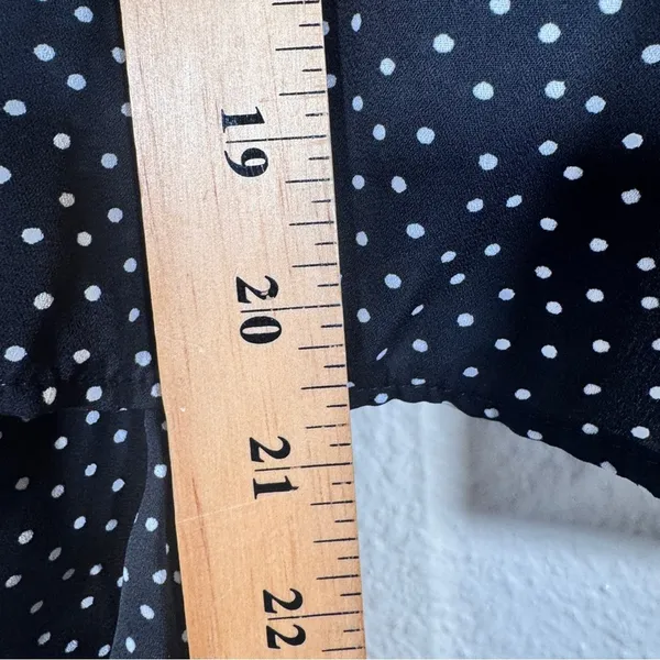 Abercrombie & Fitch Black Polka Dot Puff Sleeve Blouse Womens M Cropped Smocked - Image 6