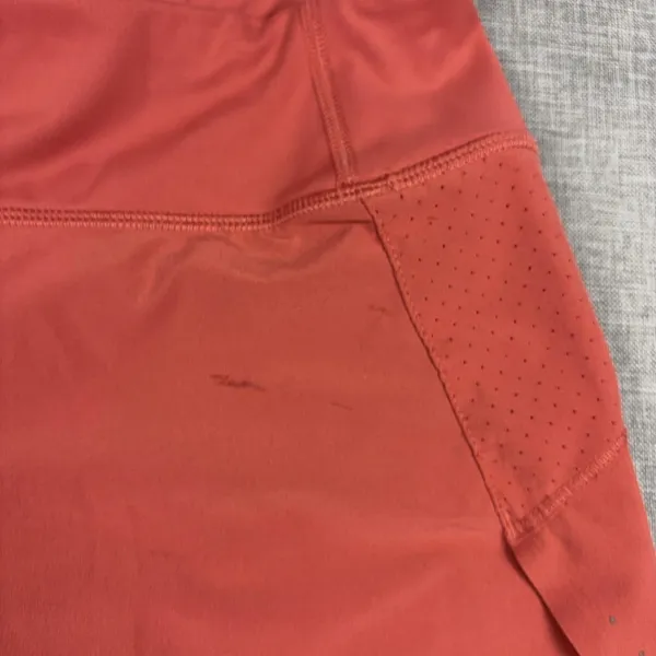 Athleta Run With It Shorts Womens XS Orange Running 3.5in Lined Athletic Gym - Image 3