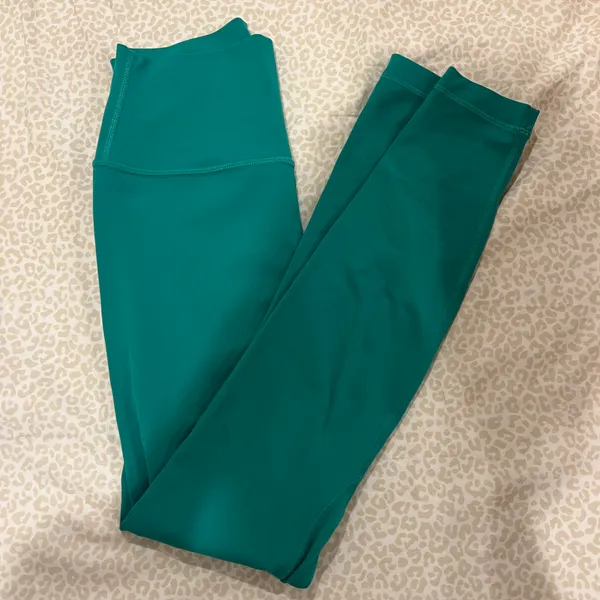 Lululemon Align 28” Green Leggings - Image 4