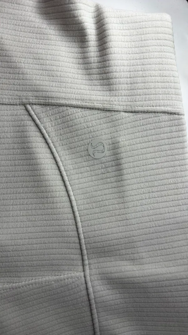 Lululemon Shorts - Image 4