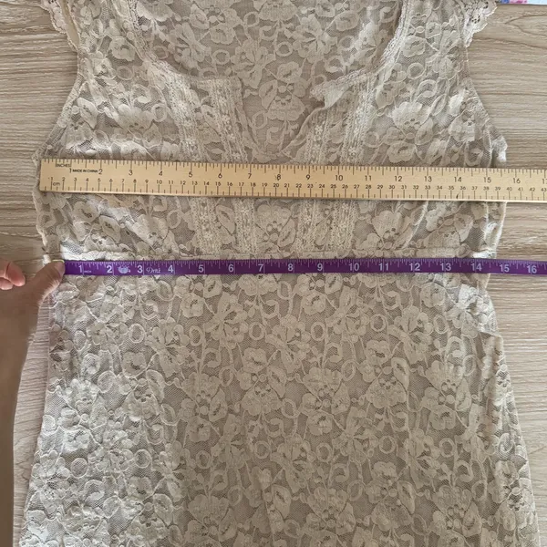 White House | Black Market Y2K XL Cream Beige Floral Lace Peplum Blouse Dainty‎ Cottage Renaissance - Image 8