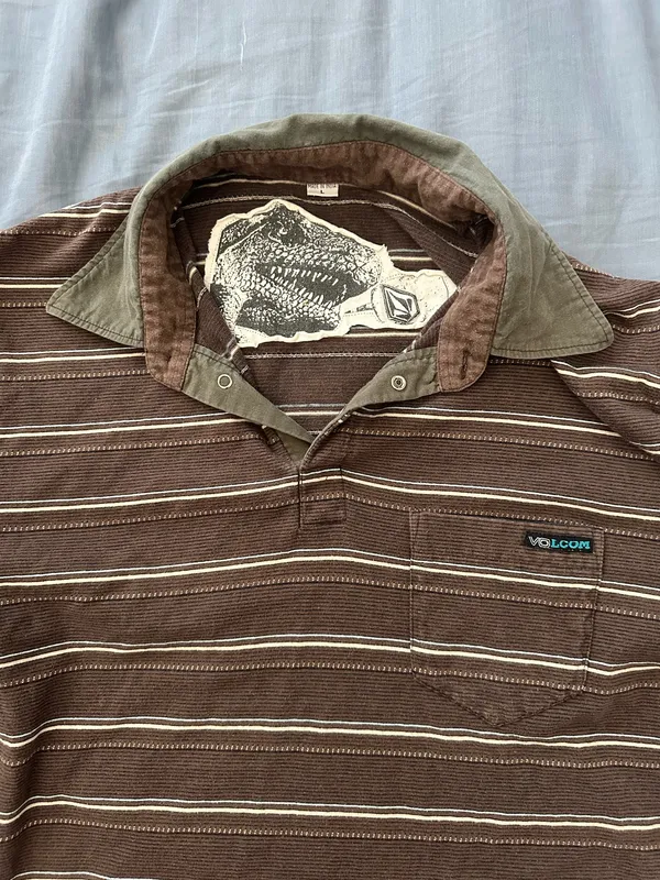 Vintage Volcom Polo  - Image 2