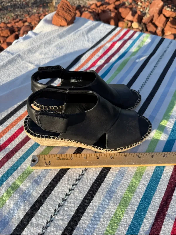 Clarks Lafley Krissy Black Leather quiet luxury Espadrille Wedge Sandals 7.5 M - Image 5