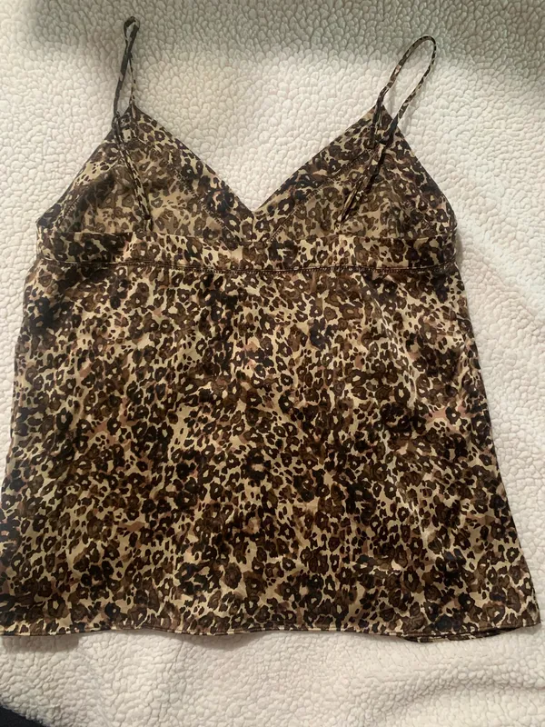 Wilfred Aritzia Silk Tank Top - Image 3