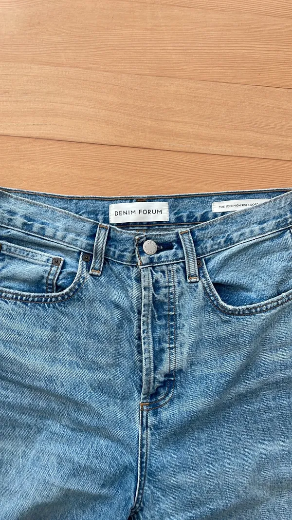 Aritzia Denim Forum The Joni High Rise Loose size 25 - Image 3