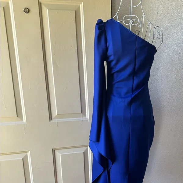 No Comment Chic One-Shoulder Royal Blue Dress - Image 4