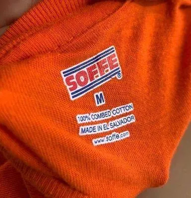 Soffe brand Vintage look Fighting Gators T-shirt M - Image 6