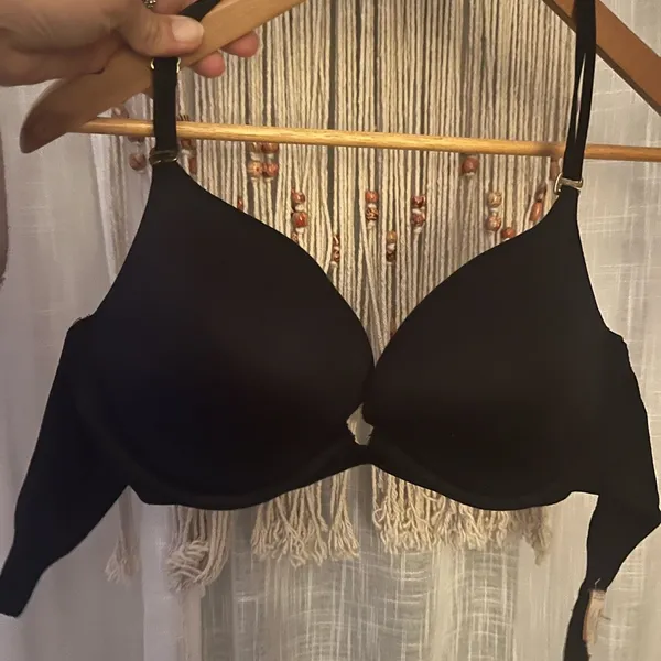 Victoria's Secret halter Push up, Blk Sz 36D - Image 3