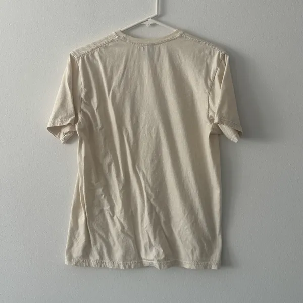 Gildan Lawless Brewing Co. Cream T-Shirt Size Medium - Image 6
