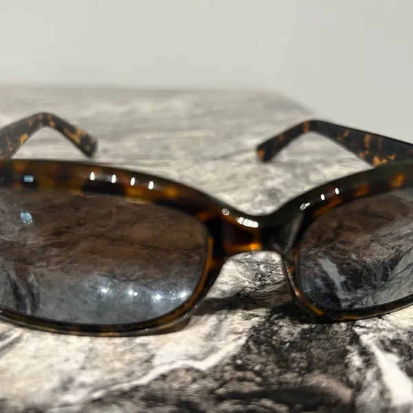 Tortoise Shell Sunglasses Brown - Image 11