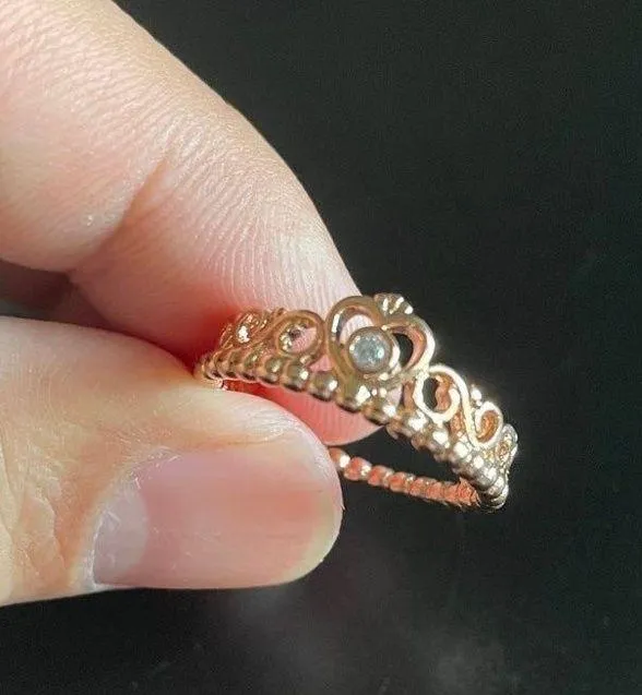 Rose Gold Heart Crown Ring Size 8 - Image 6