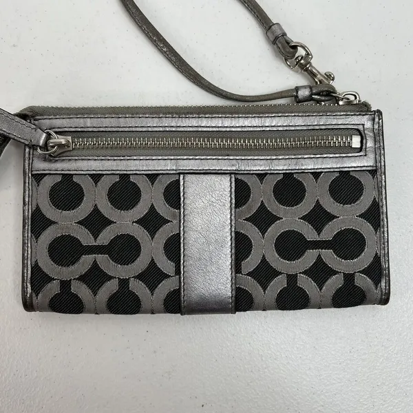 COACH Julia OP Signature Lurex Silver Black Clutch Zippy‎ Wallet Large Wristlet - Image 6