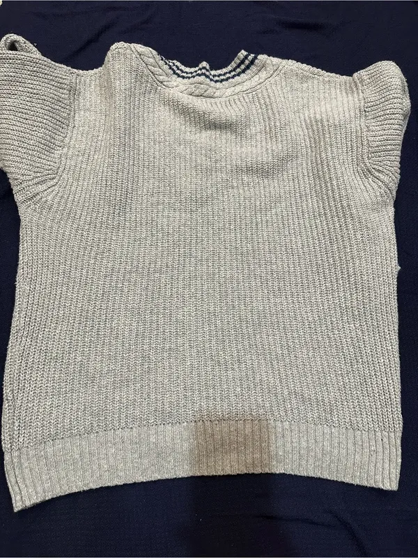 American Eagle Outfitters Gray Knit Sweater with Navy Stripe - Image 6