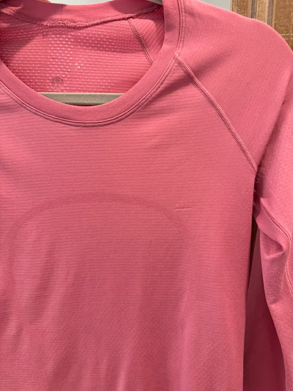 Lululemon Swiftly Tech Long Sleeve - Image 4