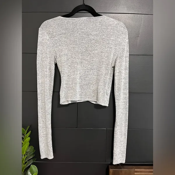 WILFRED FREE Long Sleeve Silver Gray Wrap Top Women’s Shirt Sz S EUC - Image 4
