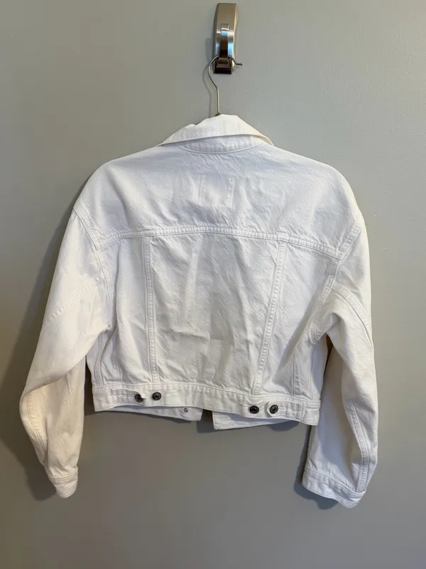 Abercrombie & Fitch White Denim Jacket - Image 9