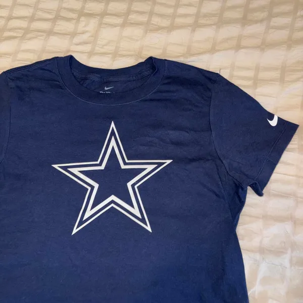 New Nike NFL The Nike Tee Dallas Cowboys Woman’s Small Navy Blue T-Shirt Tee - Image 2